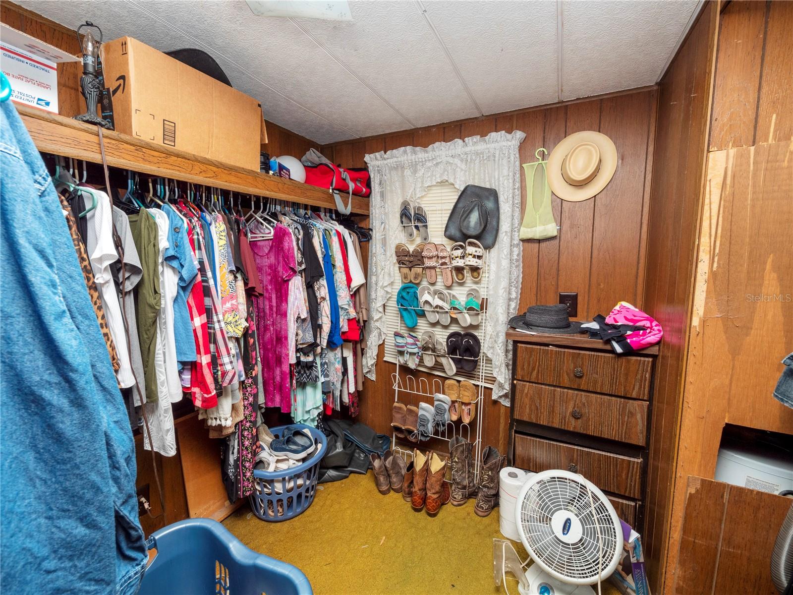 6106 Pine Ave Nw Property Photo 14