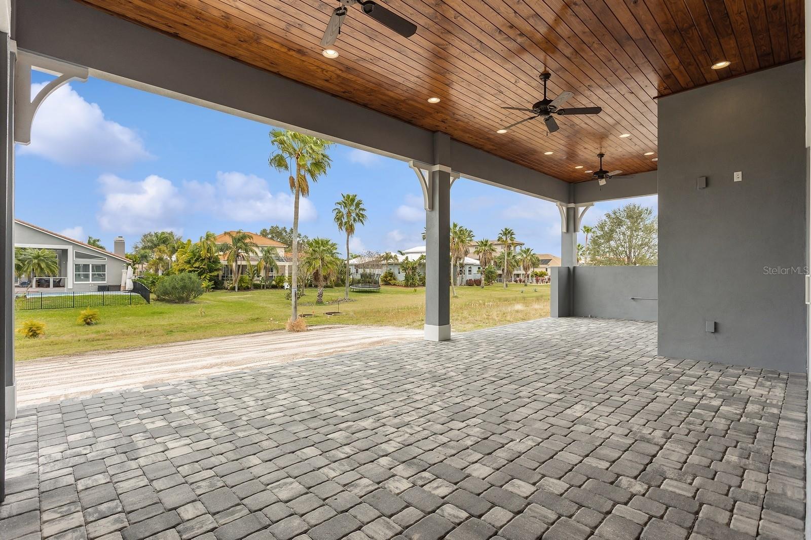 6434 Rubia Cir Property Photo 18