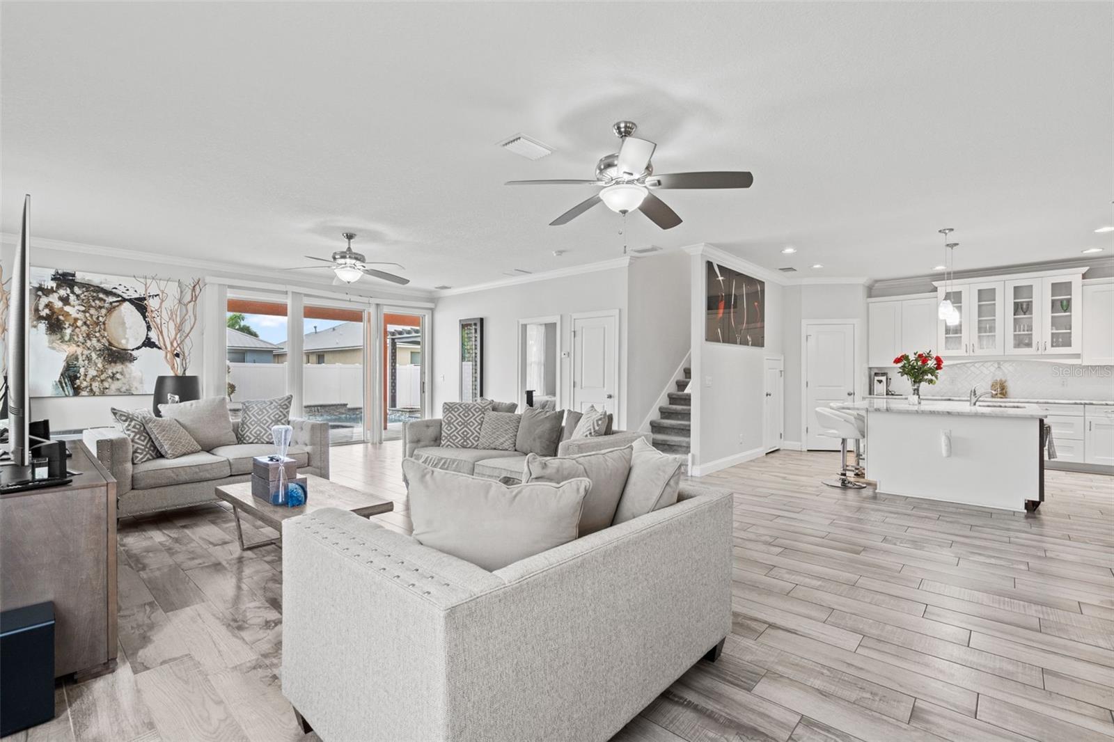 6409 Oyster Island Cv Property Photo 7