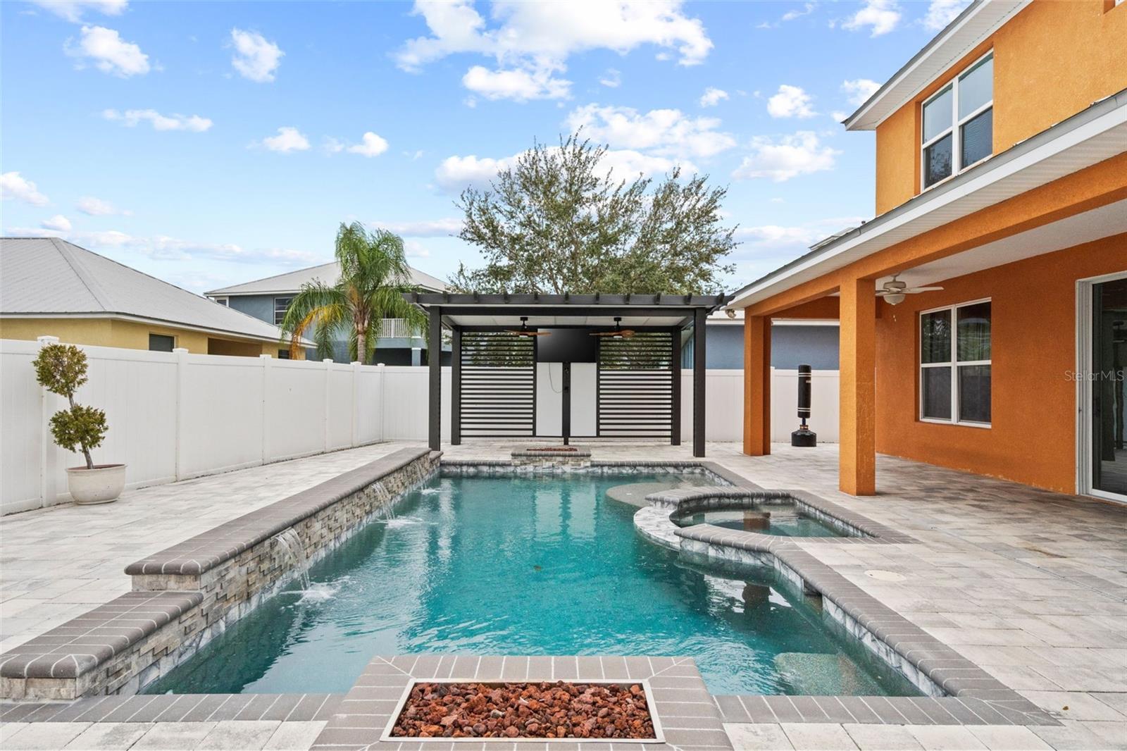 6409 Oyster Island Cv Property Photo 36