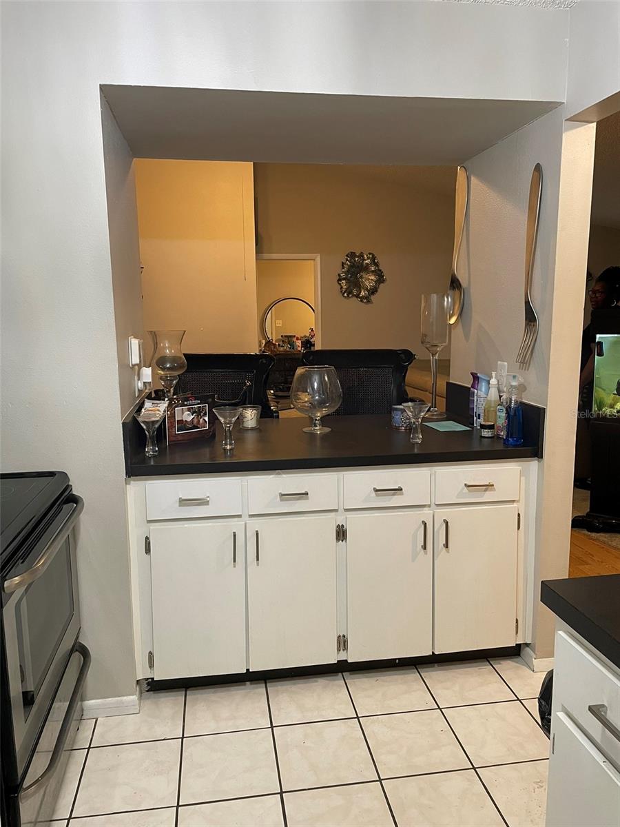 6010 Laketree Ln #l Property Photo 11
