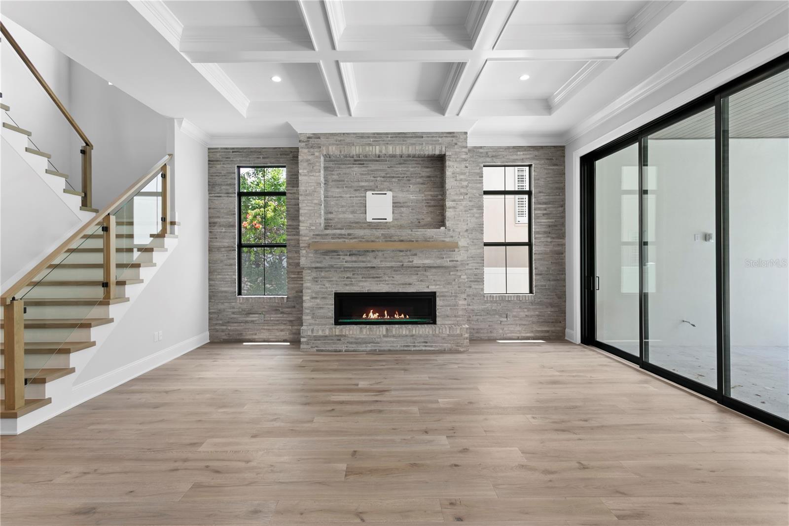 3109 W Knights Ave Property Photo 8