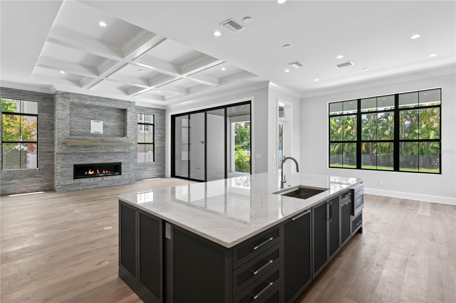 3109 W Knights Ave Property Photo 15