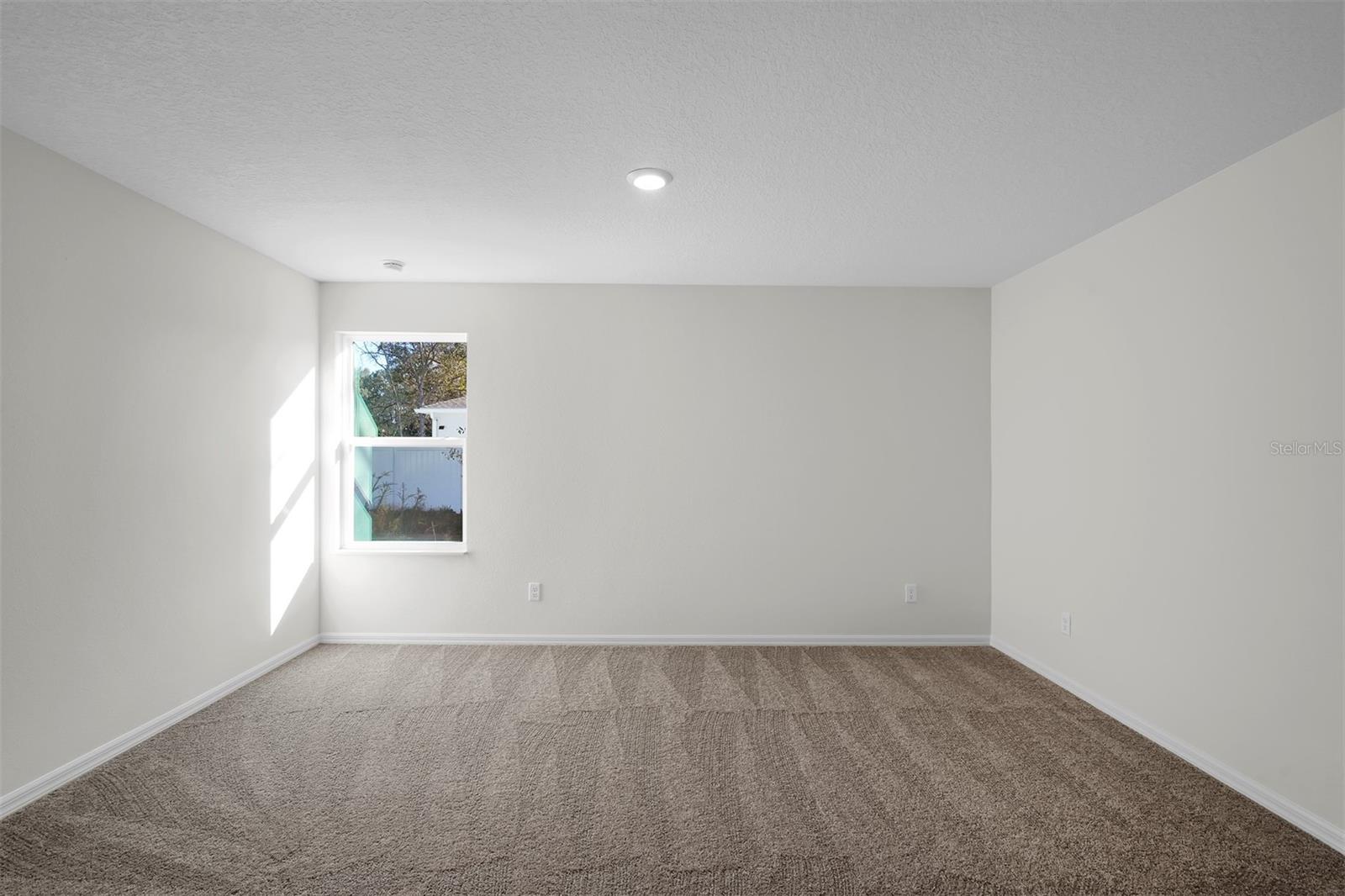 4711 Sw 136th Pl Property Photo 12
