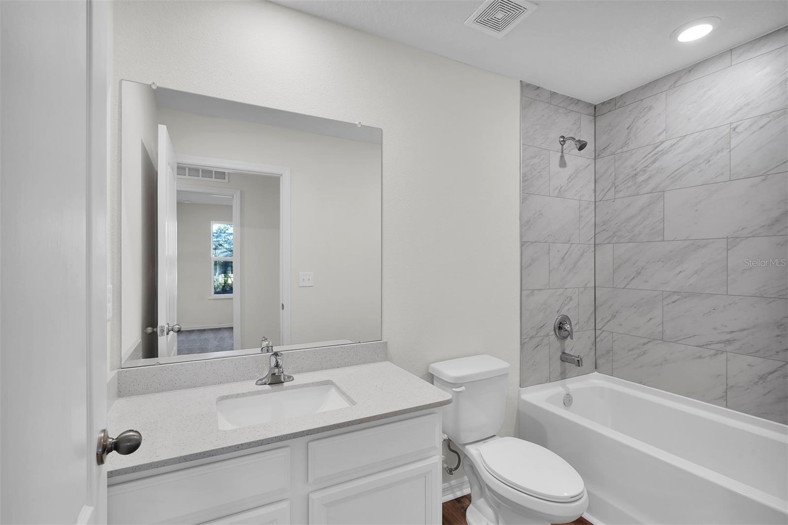 4711 Sw 136th Pl Property Photo 20