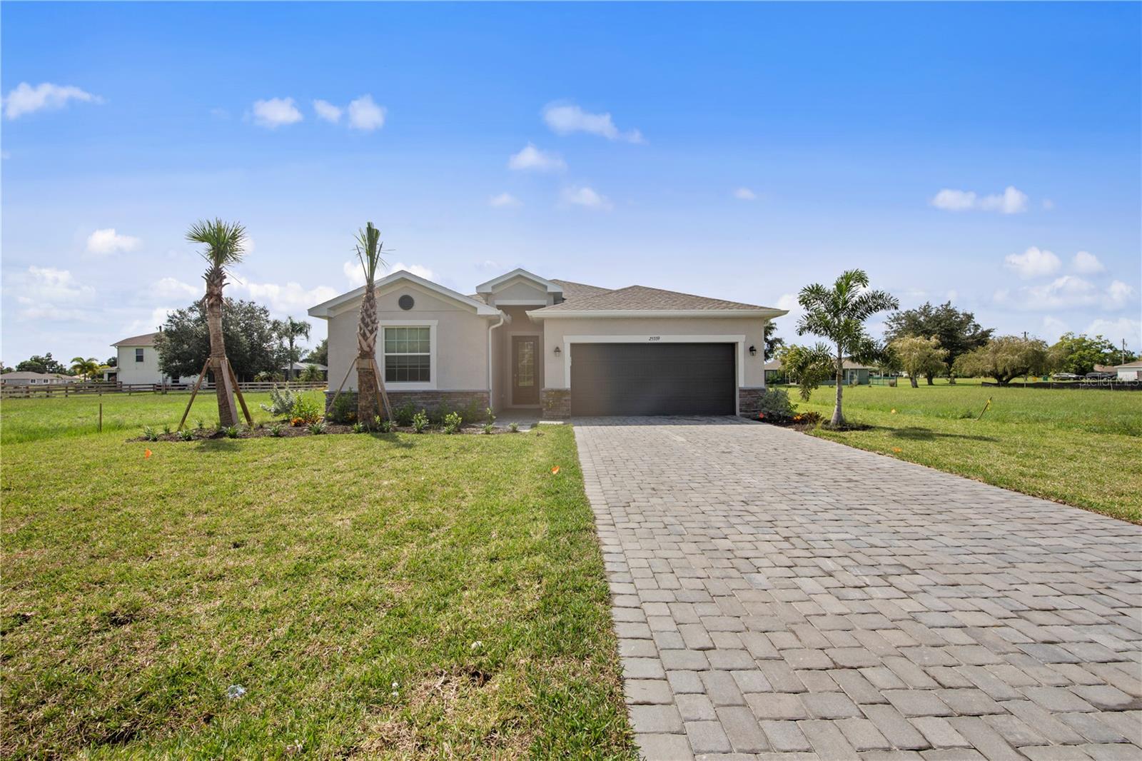 17231 Nile Ct Property Photo 1