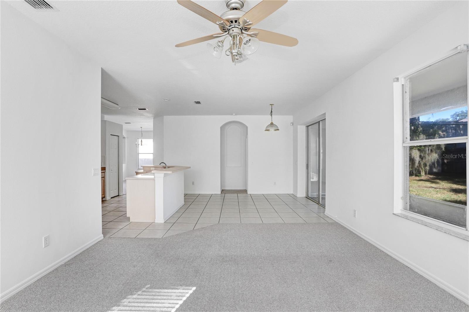2927 Minuteman Ln Property Photo 22