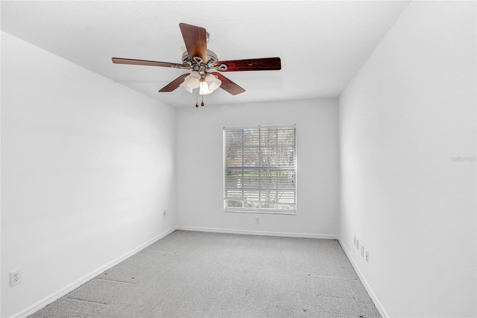 2927 Minuteman Ln Property Photo 30