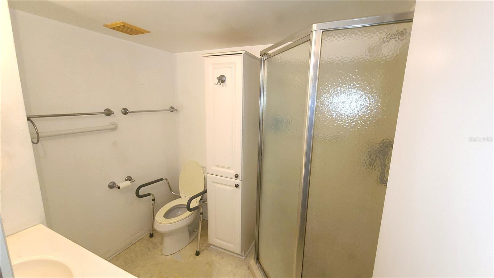 4851 W Gandy Blvd #b4 L32 Property Photo 19