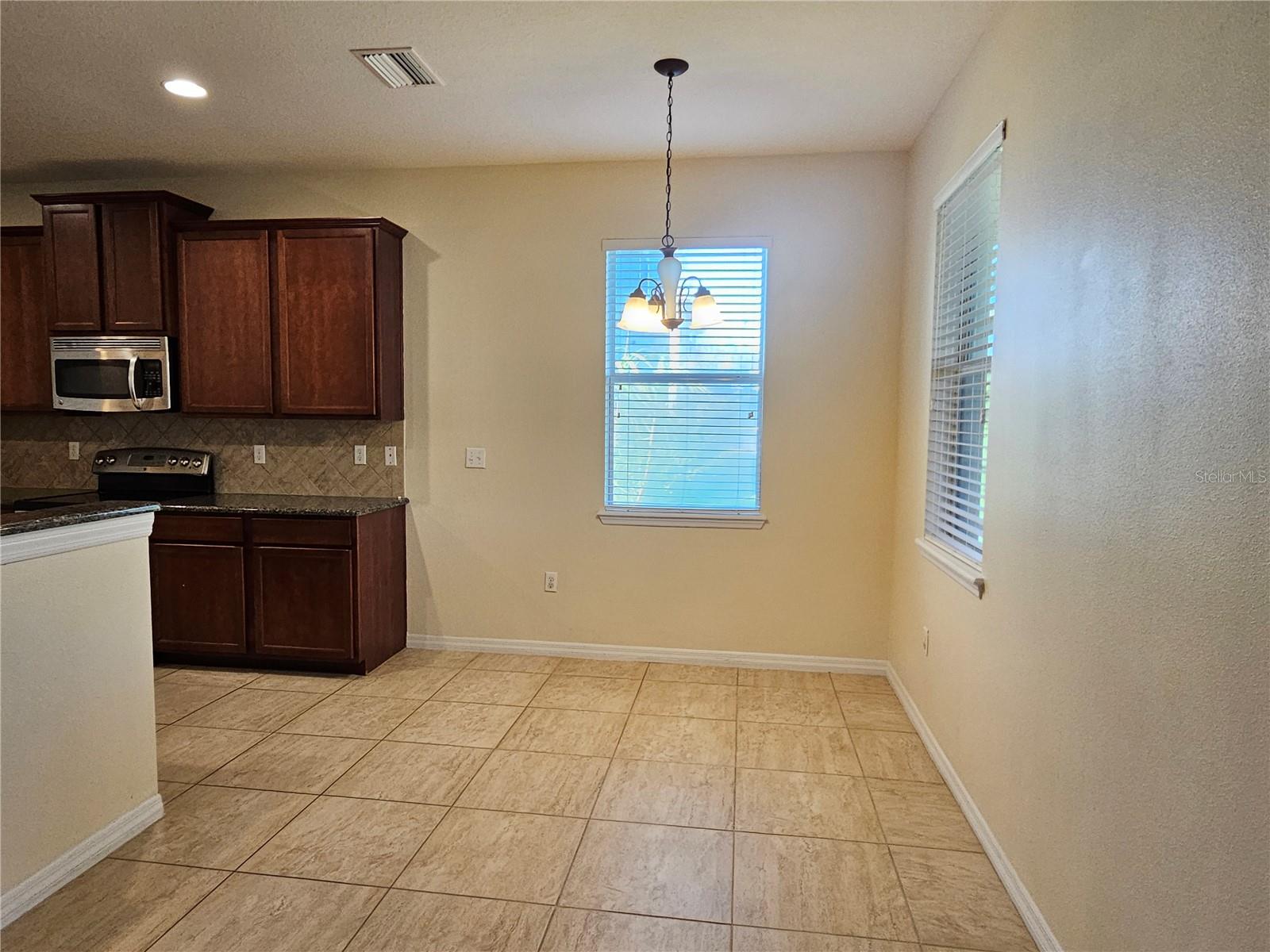 4222 Granite Glen Loop Property Photo 13
