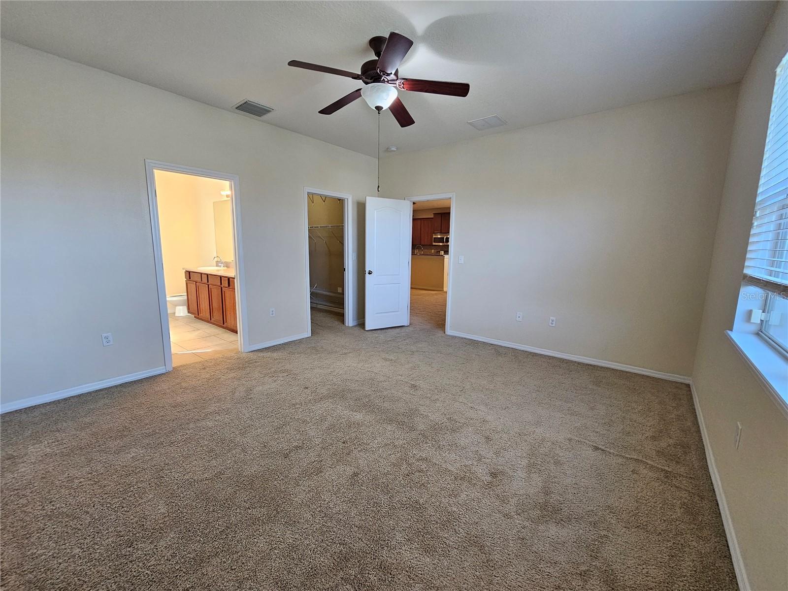4222 Granite Glen Loop Property Photo 16