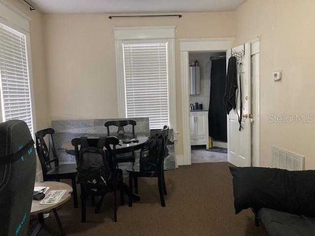806 W De Leon St Property Photo 8