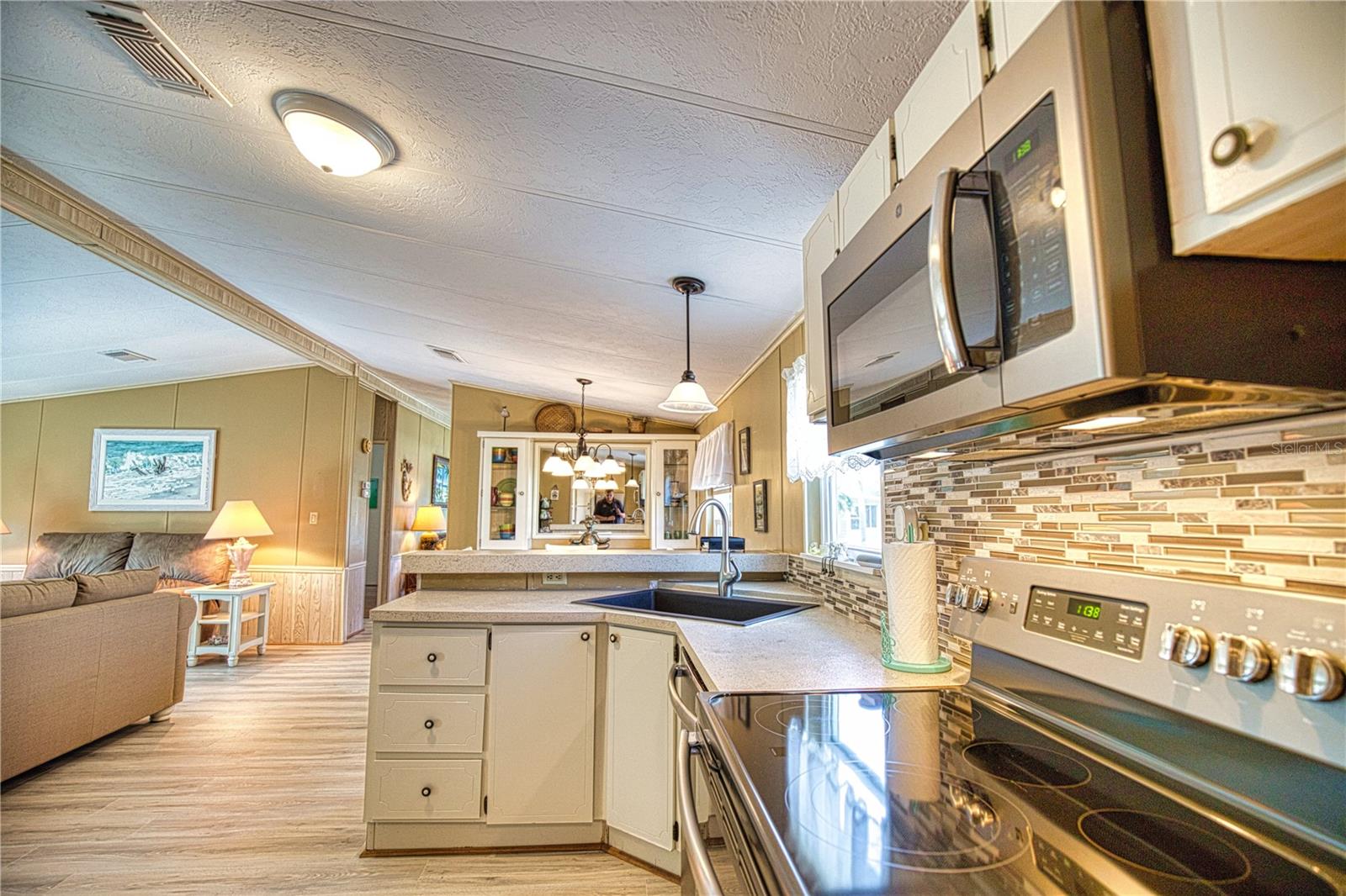 501 Madonna Property Photo 13