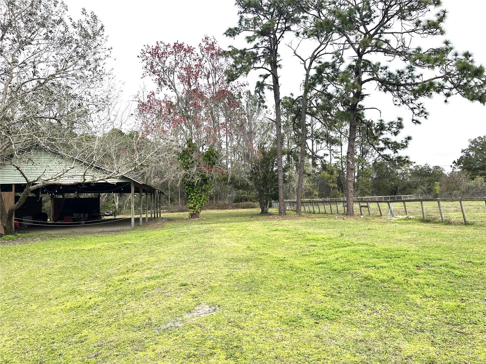 8529 Kenton Rd Property Photo 6