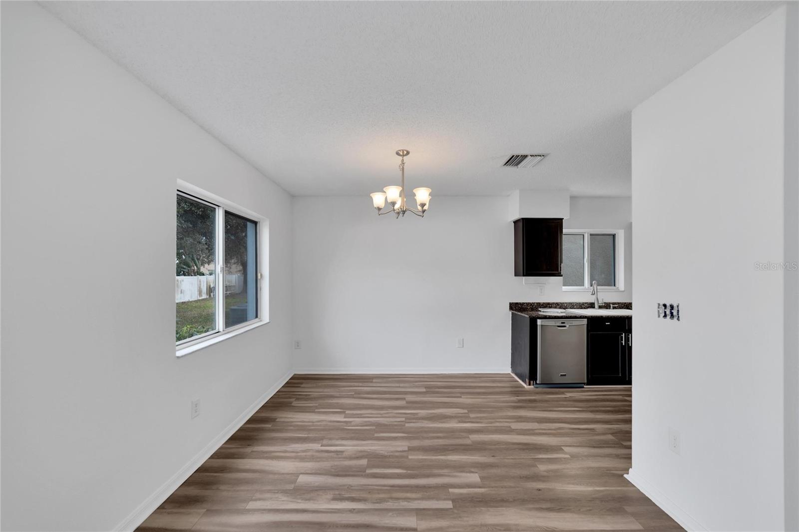 12950 Fennway Ridge Dr Property Photo 11