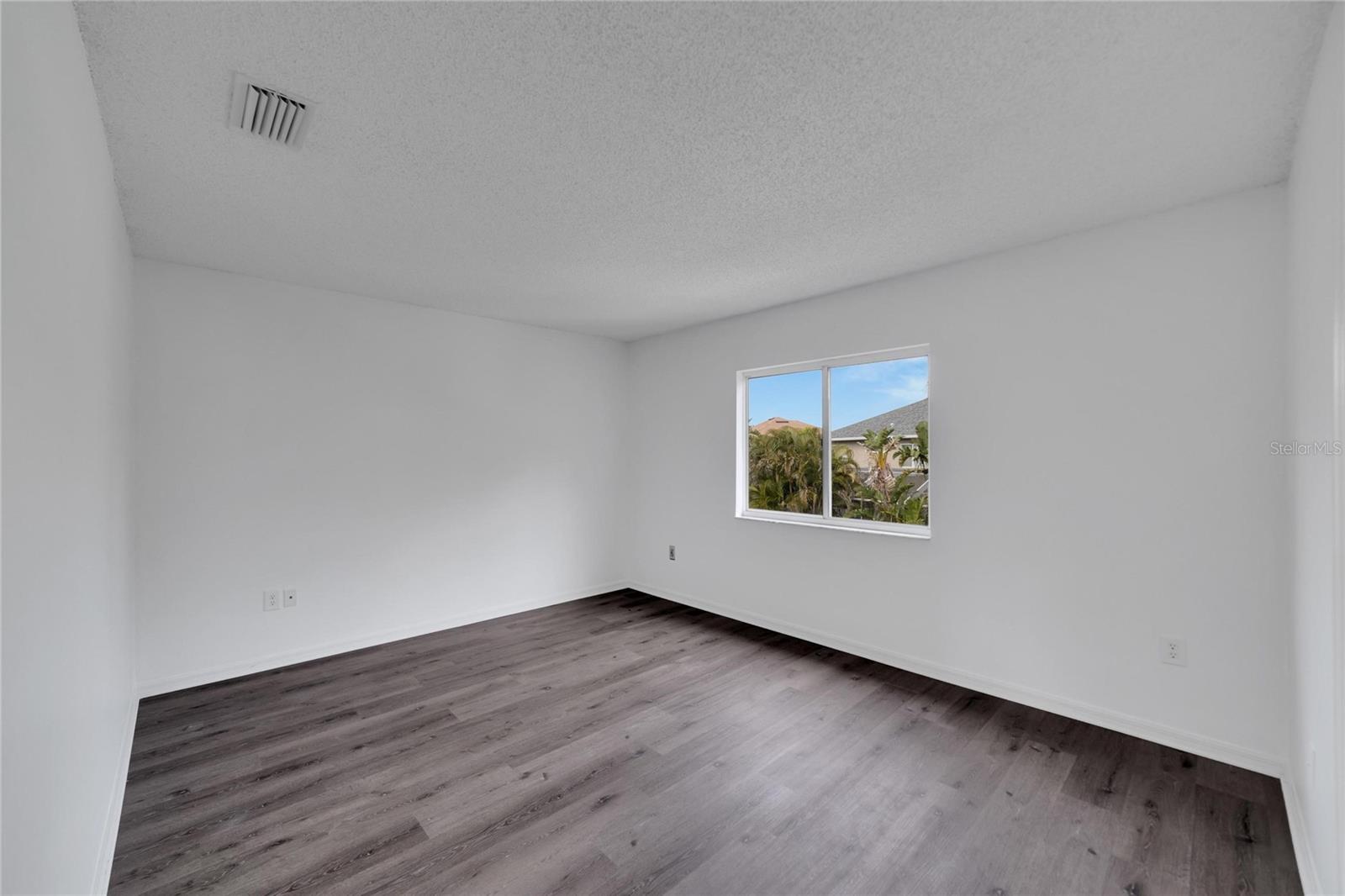 12950 Fennway Ridge Dr Property Photo 38