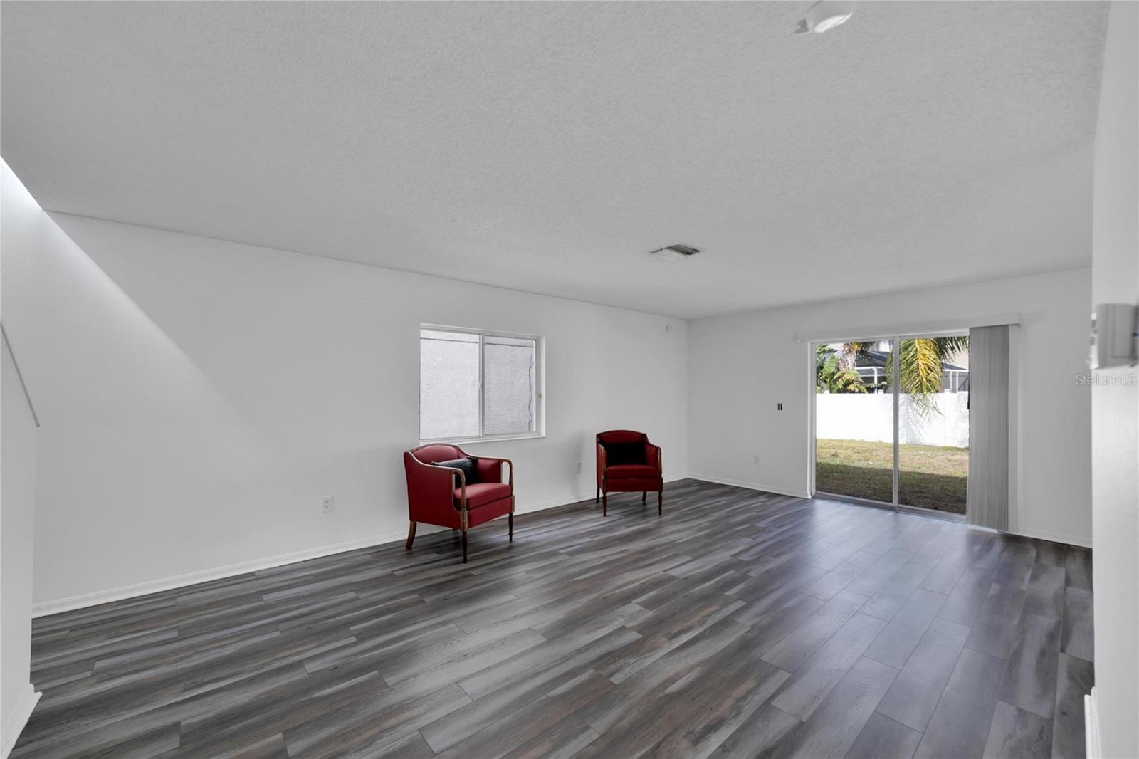 12950 Fennway Ridge Dr Property Photo 45