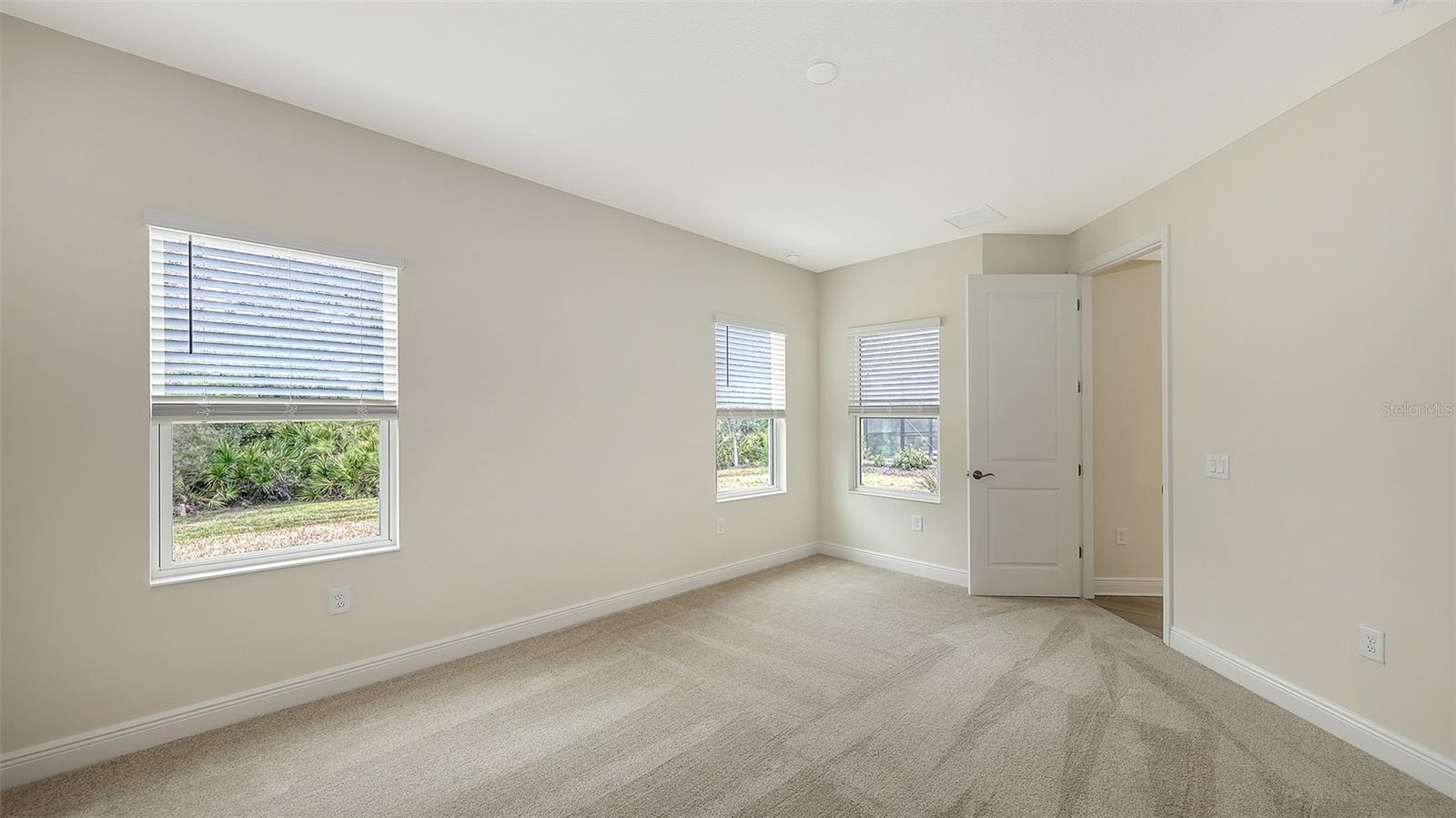 18265 Vizcaya Ct Property Photo 22
