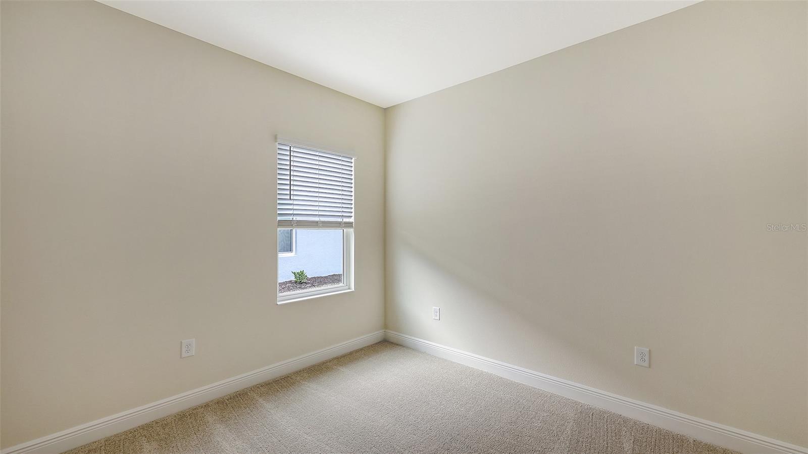 18265 Vizcaya Ct Property Photo 25