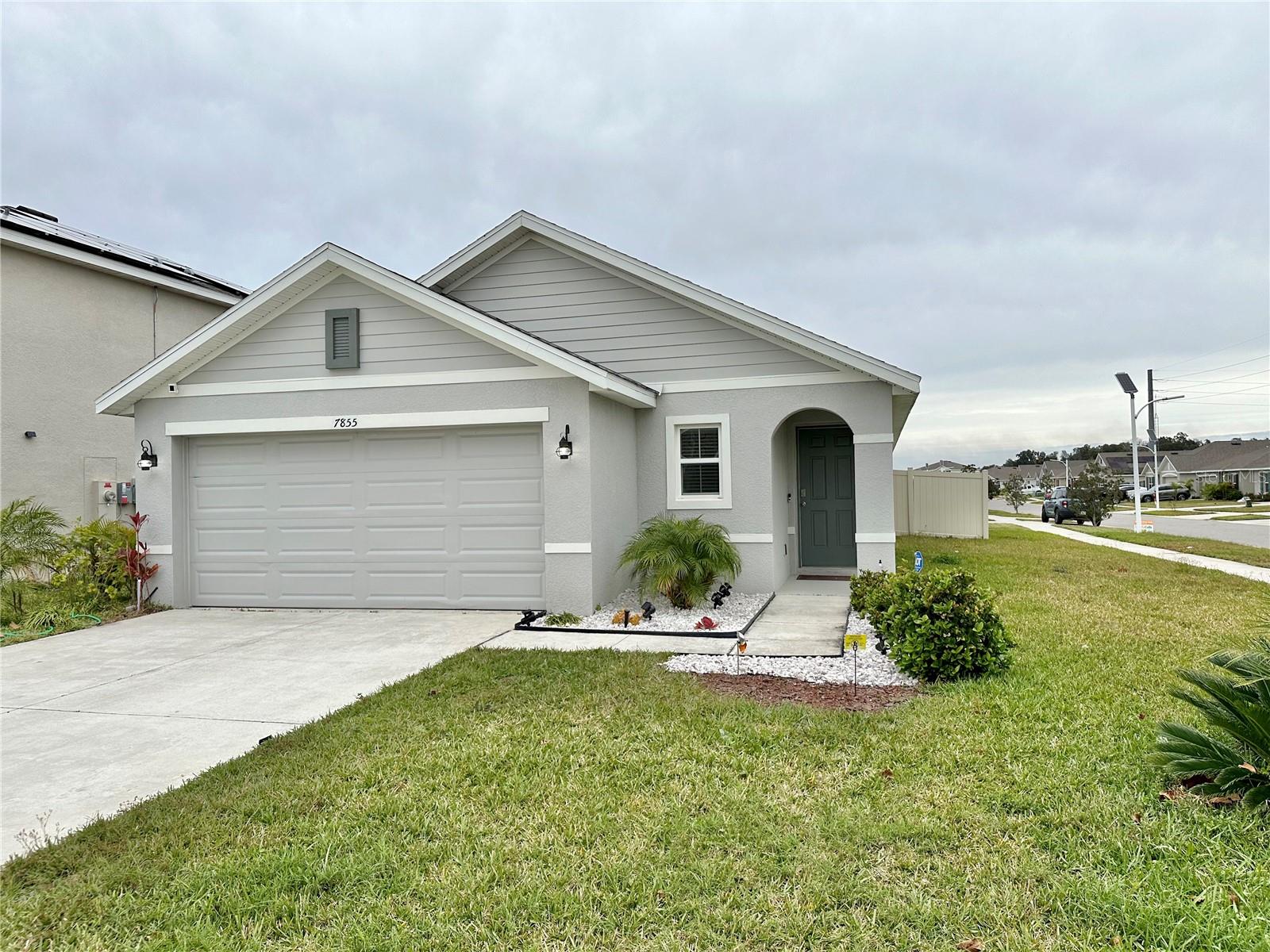 7855 Davie Ray Dr Property Photo 1