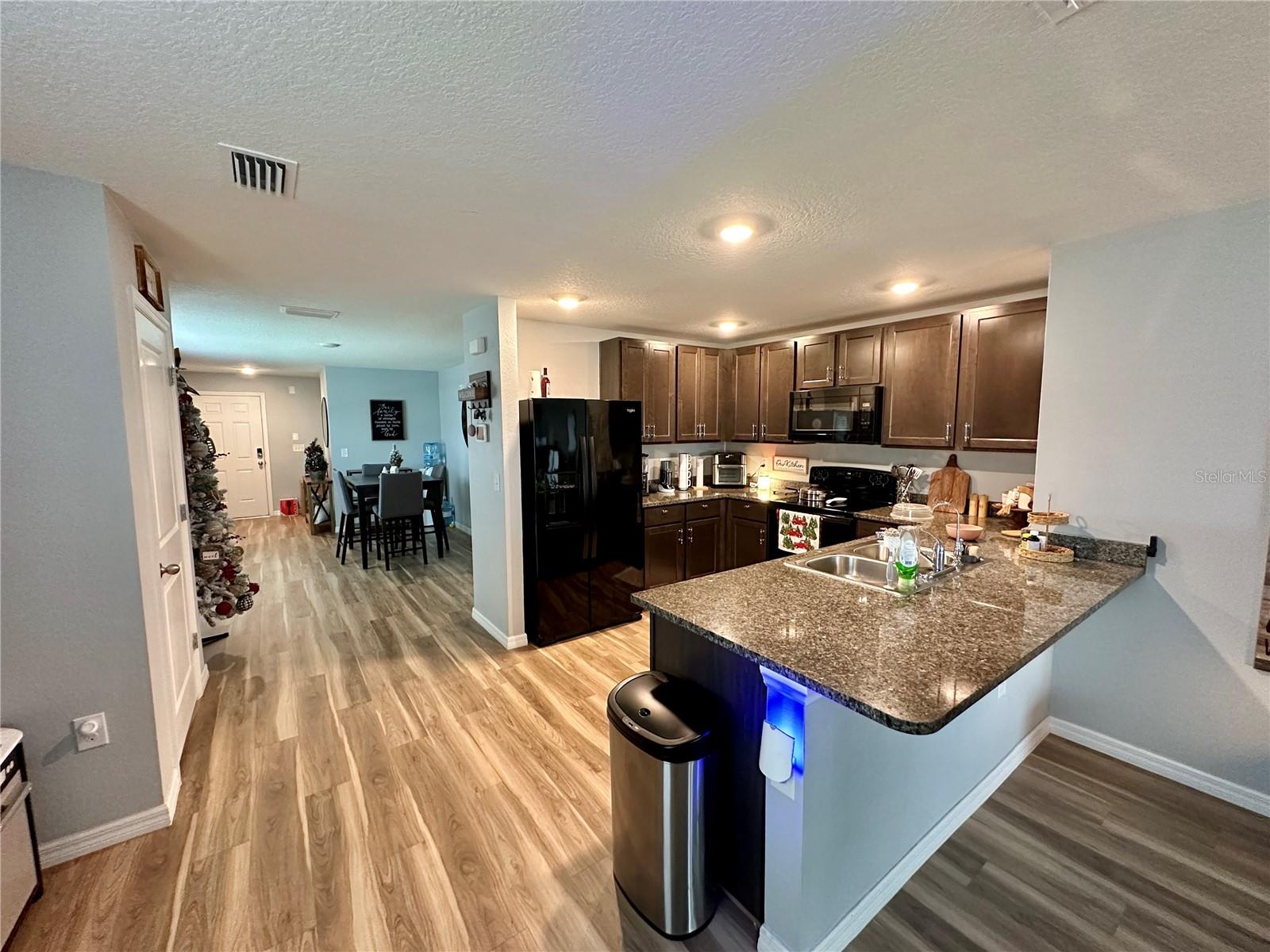 7855 Davie Ray Dr Property Photo 10