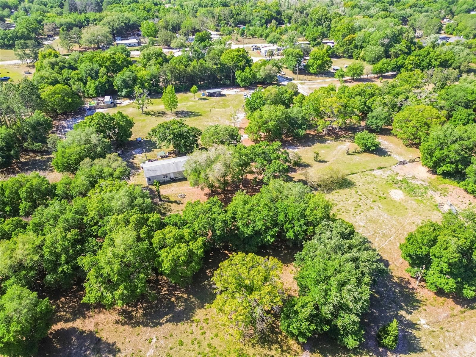 12500 Hamlin Rd Property Photo 15