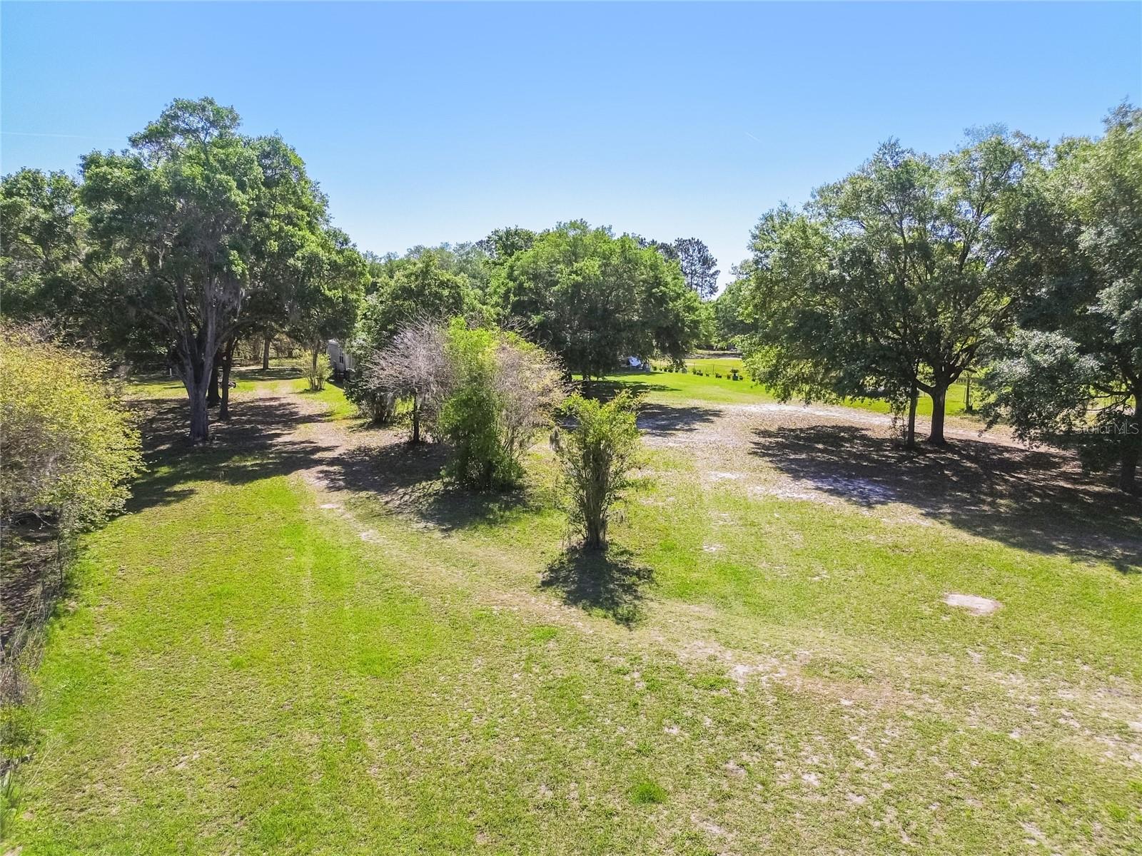 12500 Hamlin Rd Property Photo 25