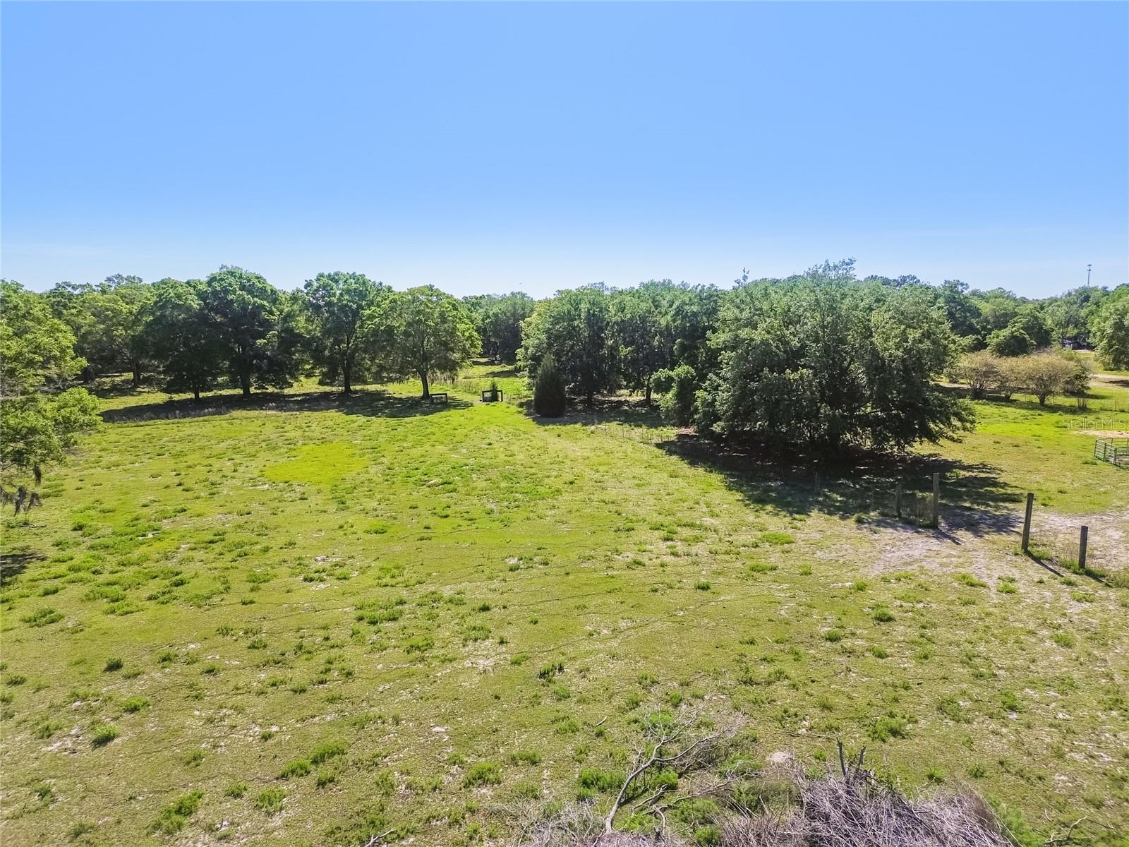 12500 Hamlin Rd Property Photo 35