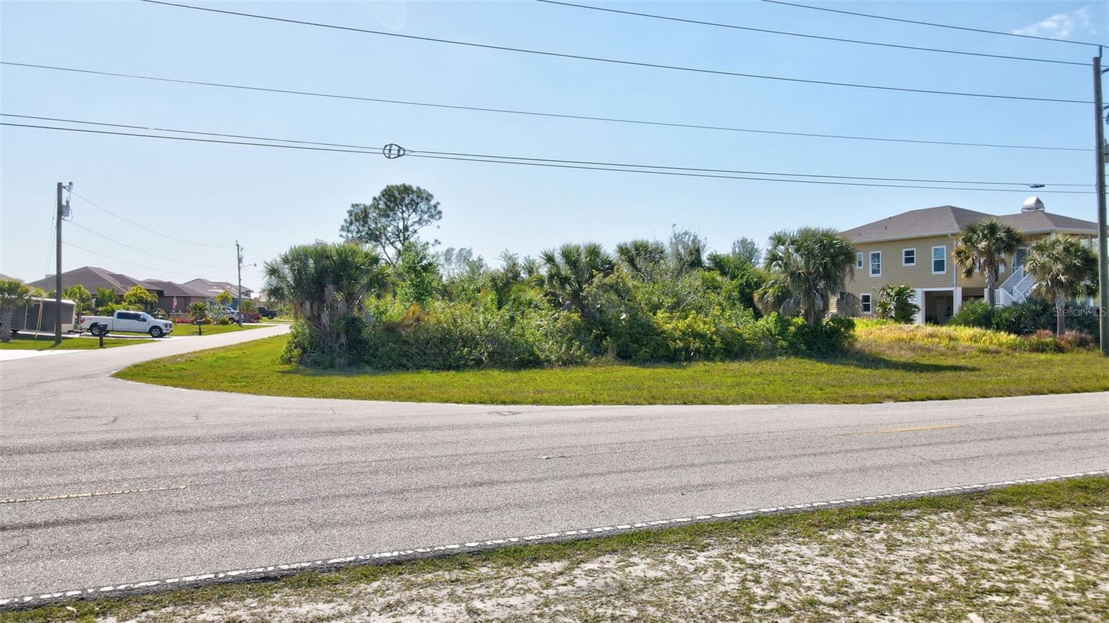 15645 Seafoam Cir Property Photo 7