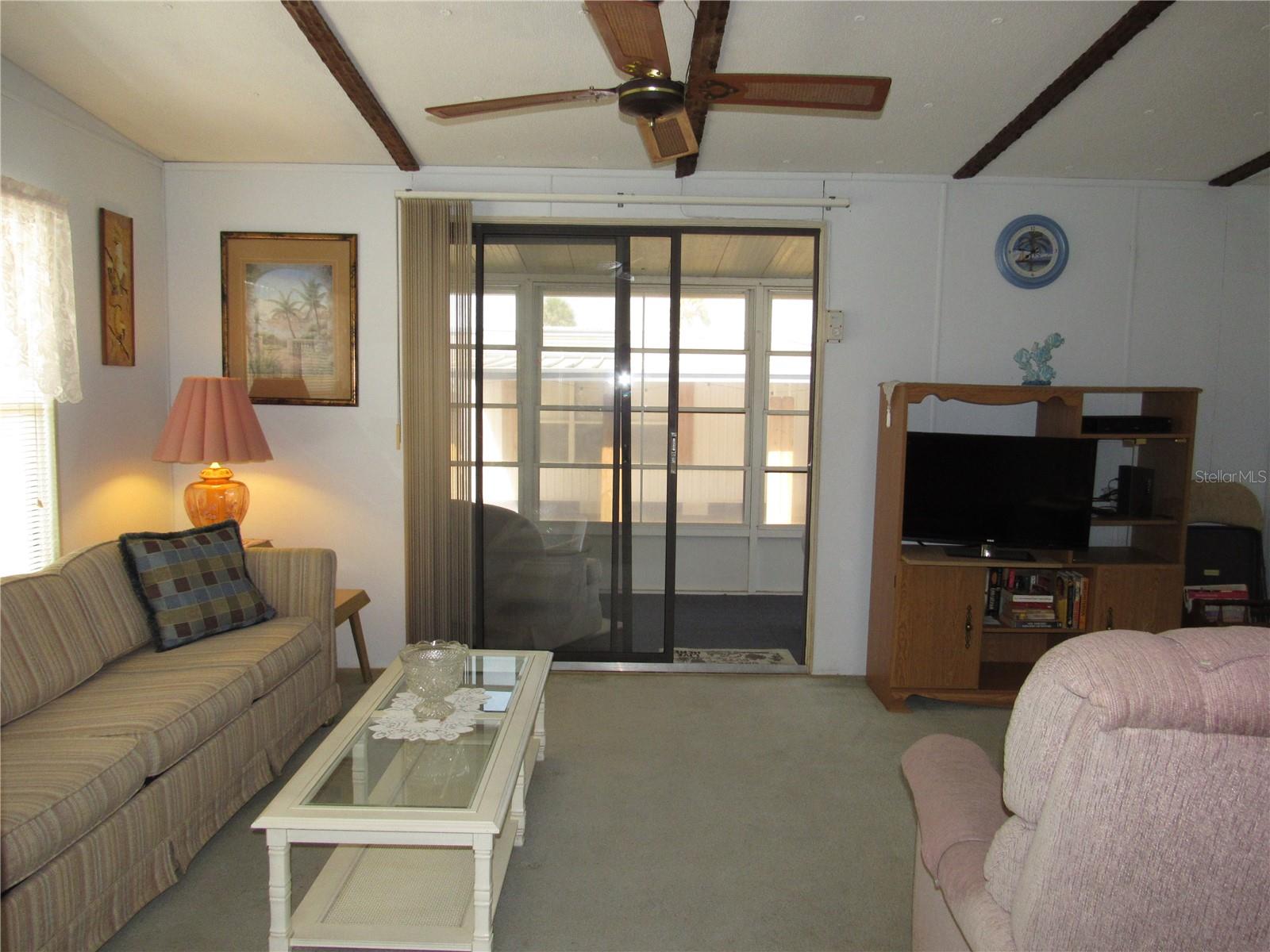 37241 Cora Ave Property Photo 12