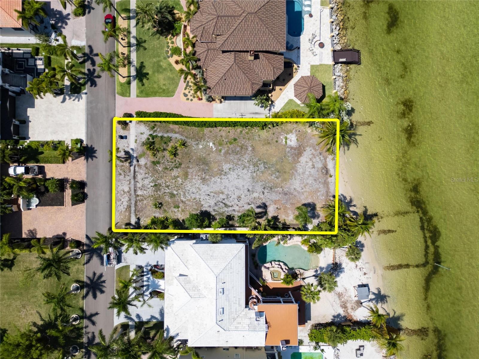 1013 Symphony Isles Blvd Property Photo 6