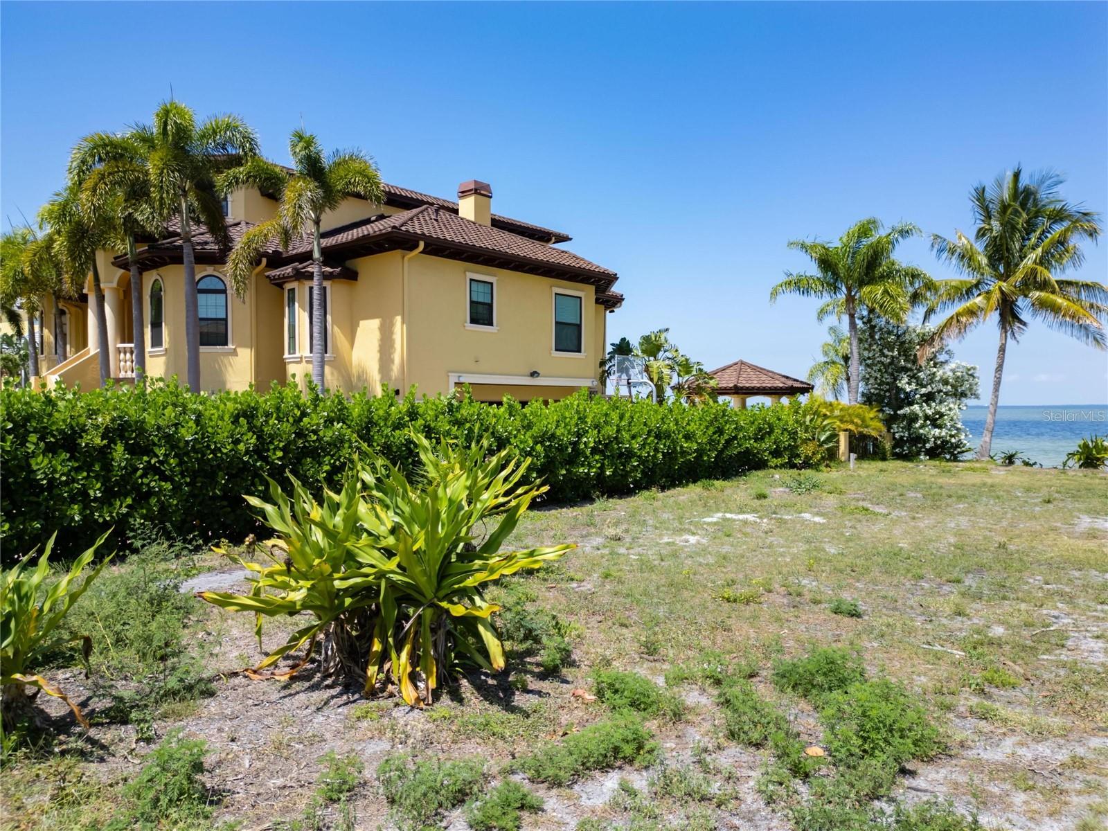 1013 Symphony Isles Blvd Property Photo 37
