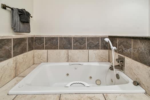 1508 Delaware Ave Ne Property Photo 35
