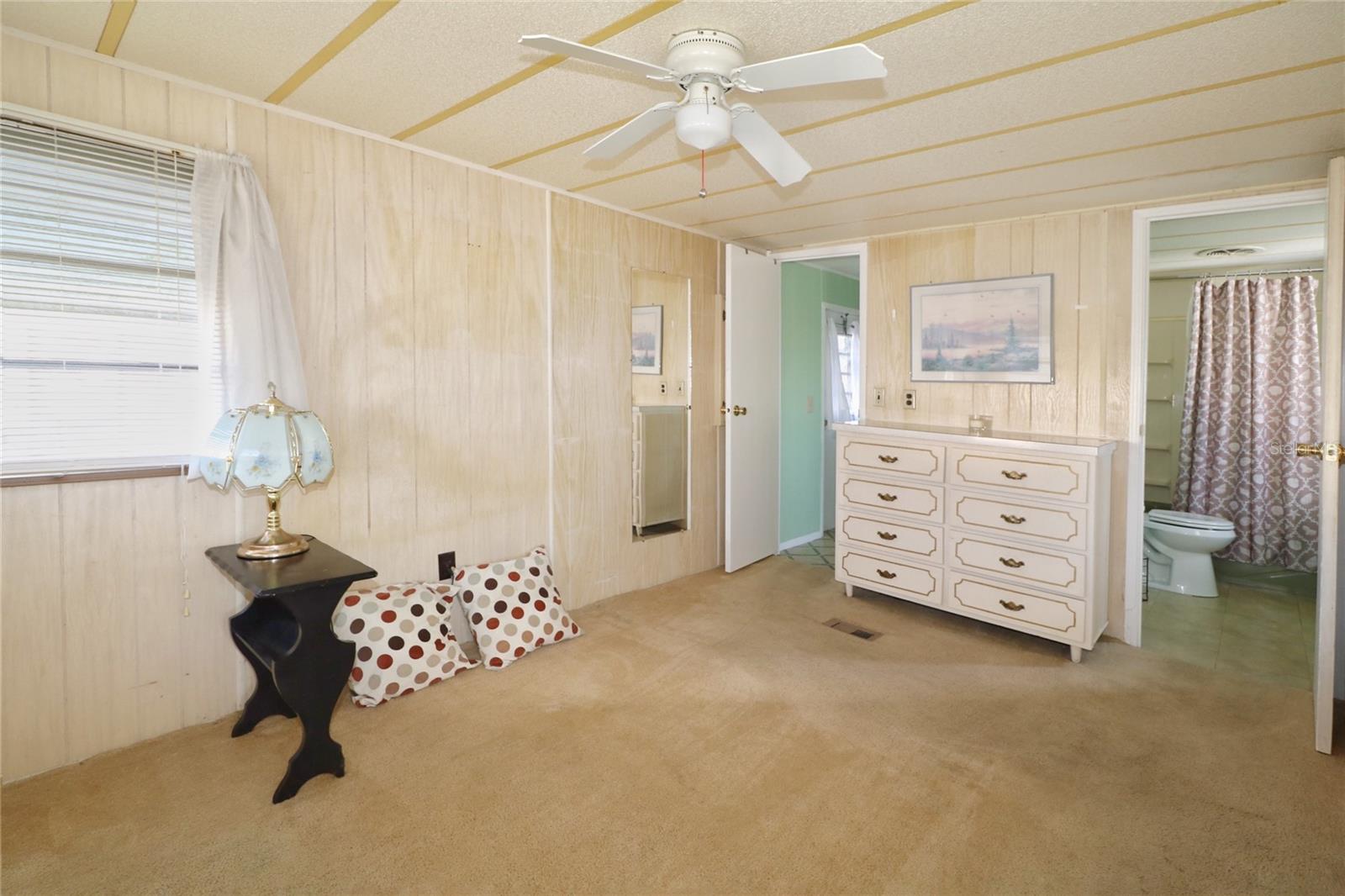 116 W Saint Johns Way Property Photo 15