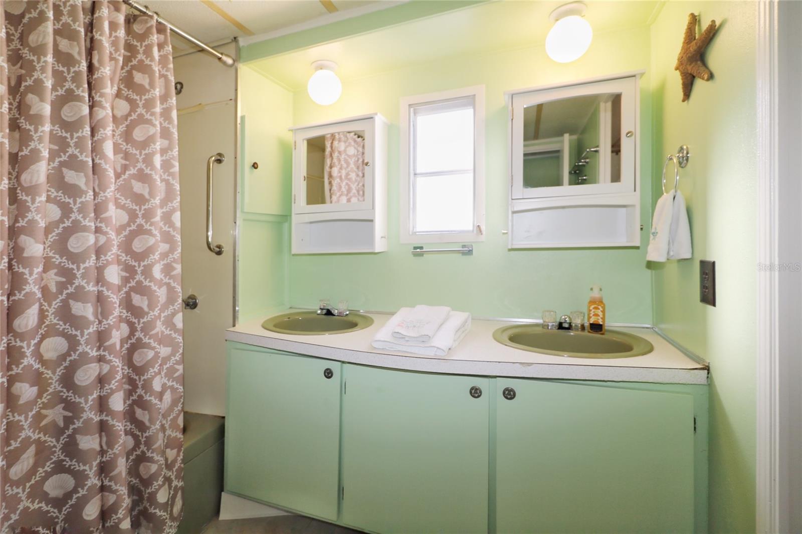 116 W Saint Johns Way Property Photo 17