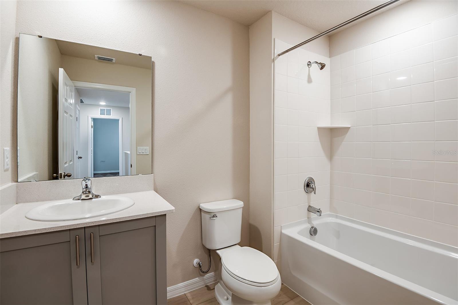 2036 Marigold Aly Property Photo 16