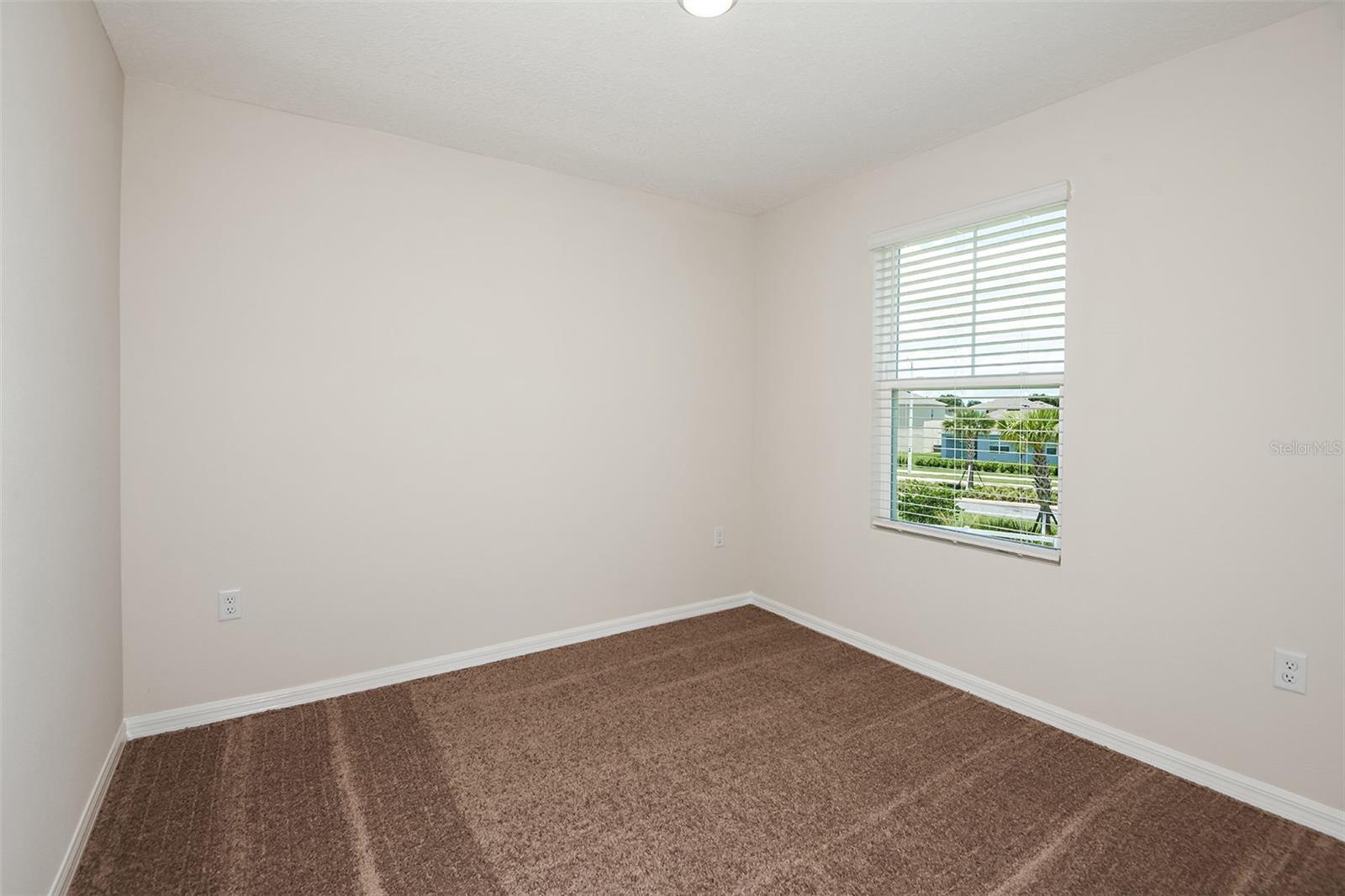 2036 Marigold Aly Property Photo 17