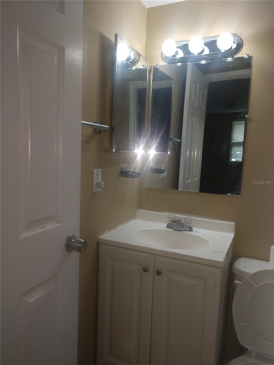 1810 Hacienda Way Property Photo 12