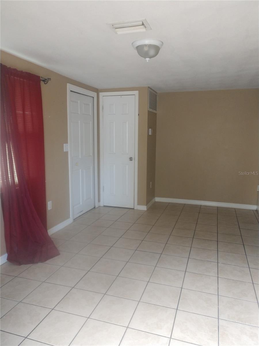 1810 Hacienda Way Property Photo 13