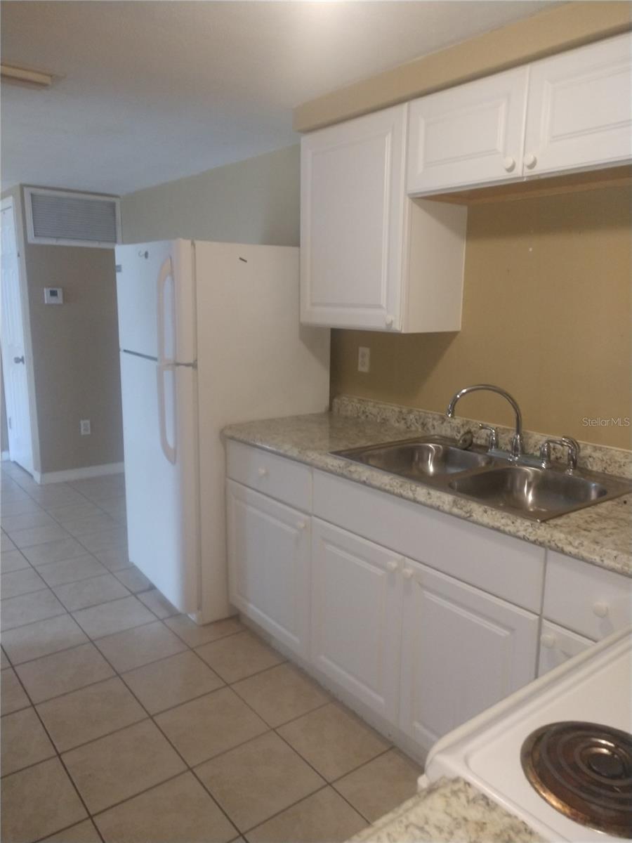 1810 Hacienda Way Property Photo 19