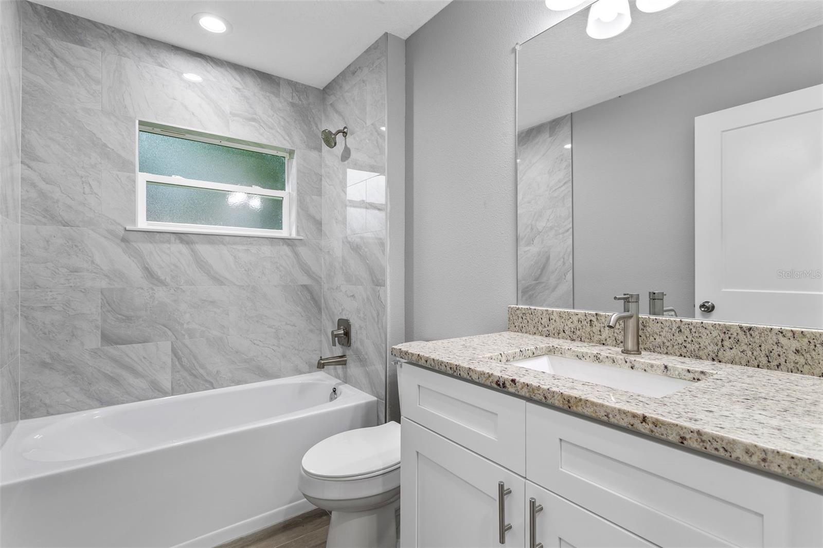 11734 Orange Ct Property Photo 21