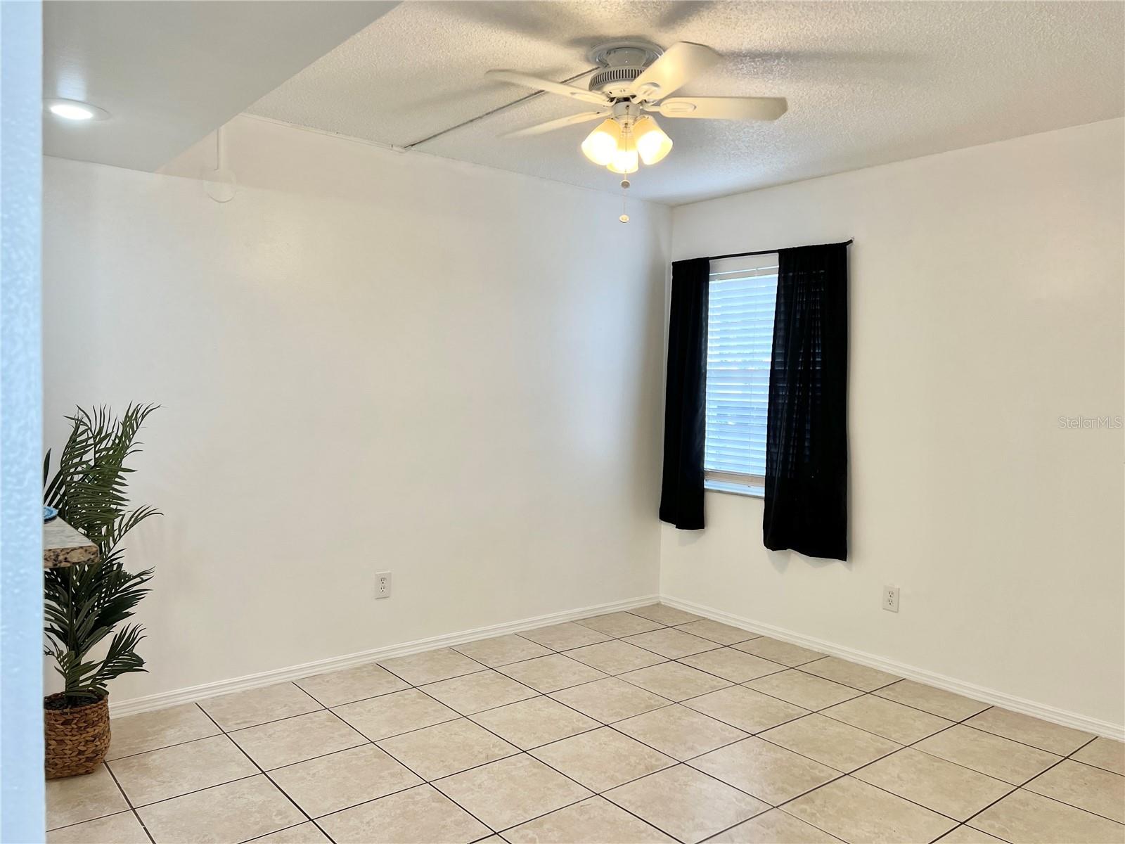 7112 Waterside Dr Property Photo 4