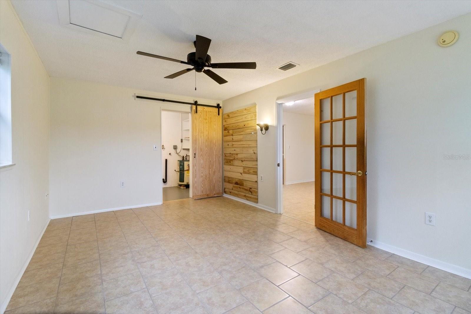 826 S Val Dr Property Photo 15