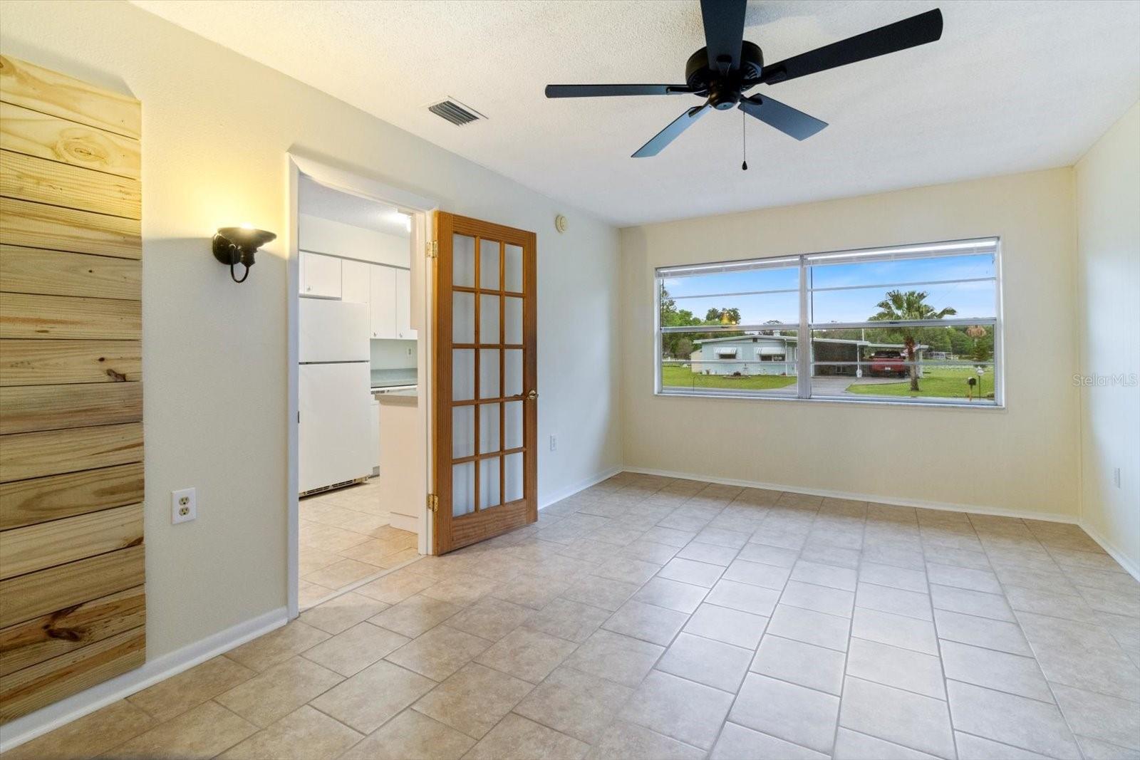 826 S Val Dr Property Photo 16