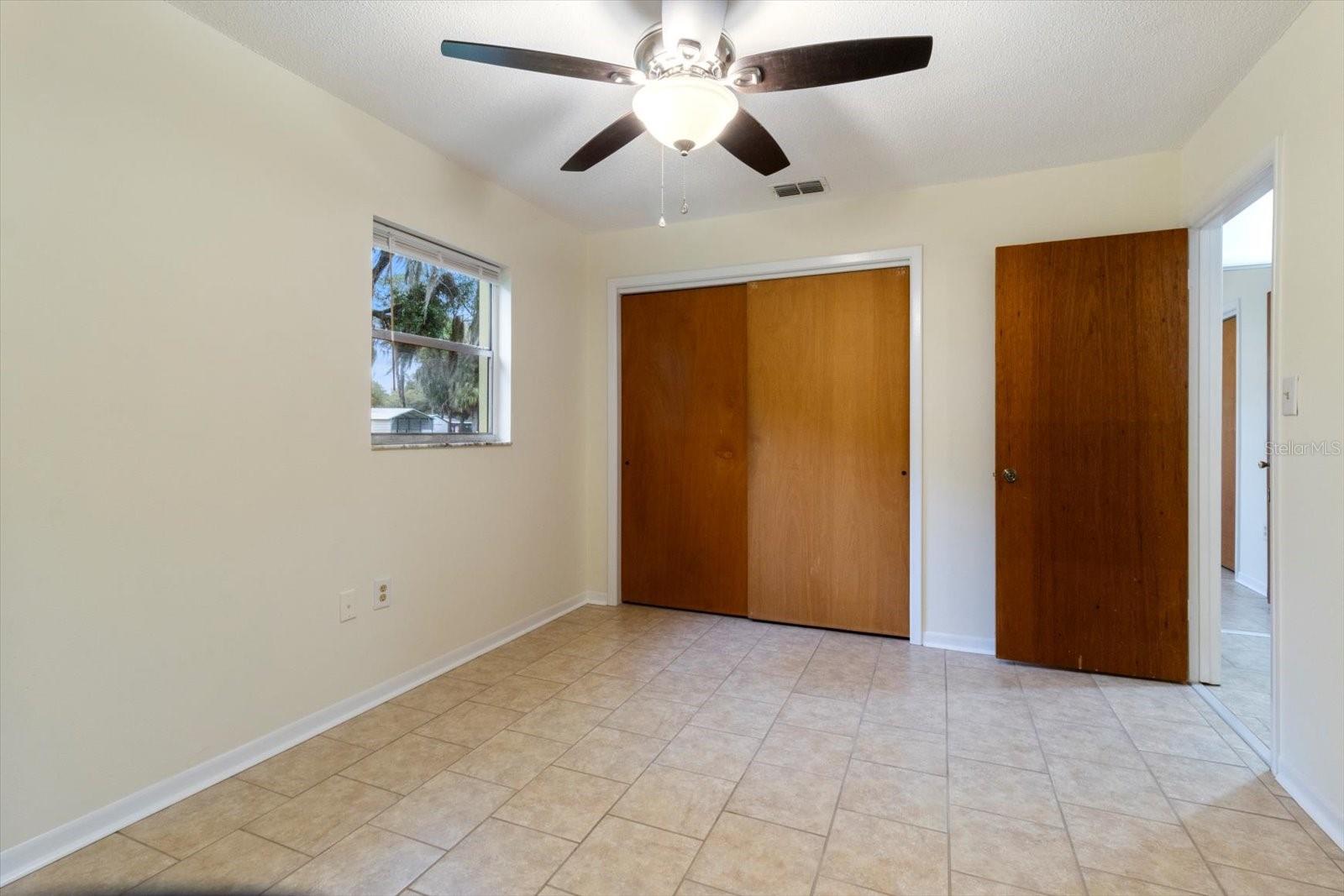 826 S Val Dr Property Photo 22
