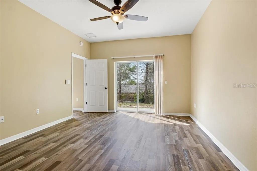 5723 Autumn Shire Dr Property Photo 14