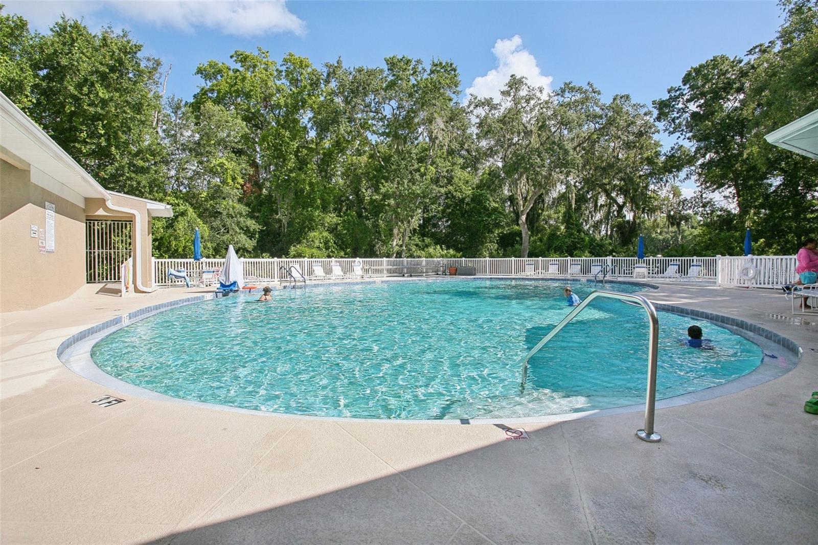 5723 Autumn Shire Dr Property Photo 32