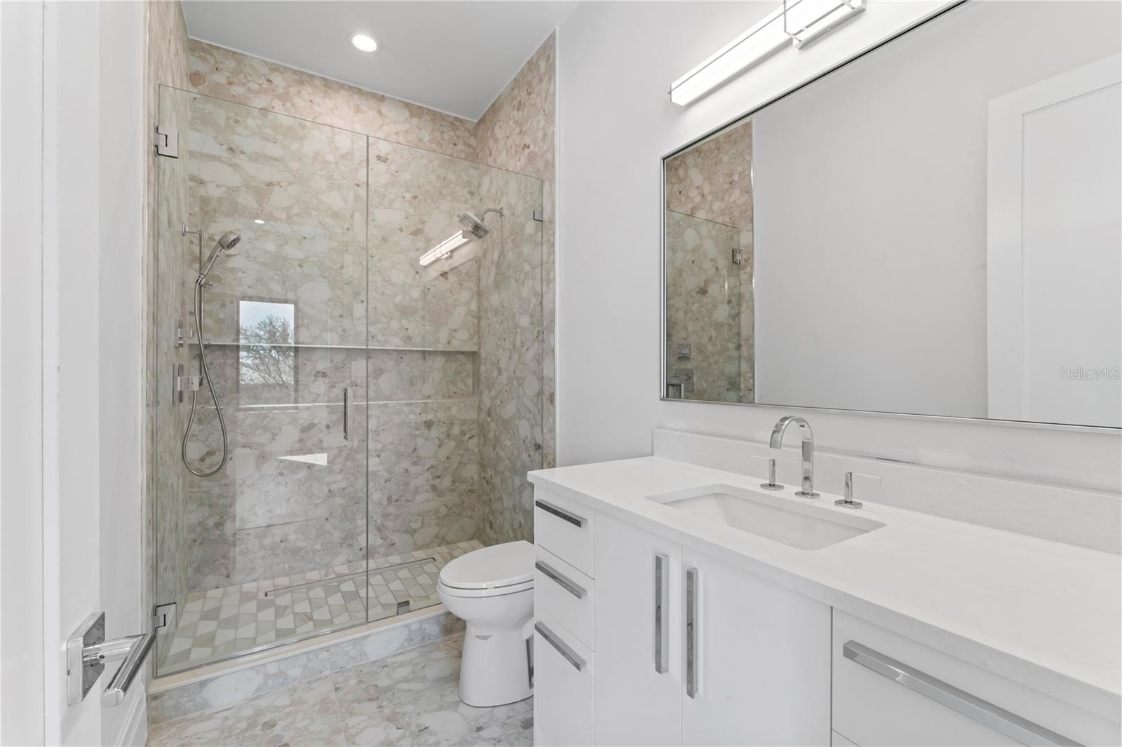 5006 W San Miguel St Property Photo 69