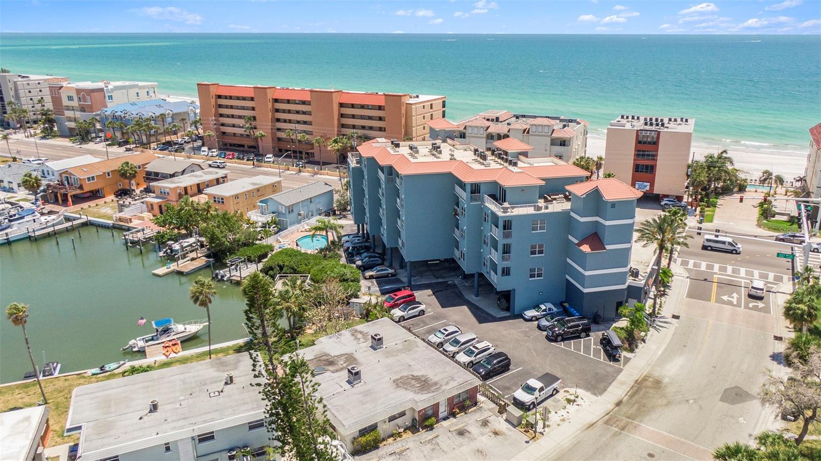13999 Gulf Blvd #406 Property Photo 5