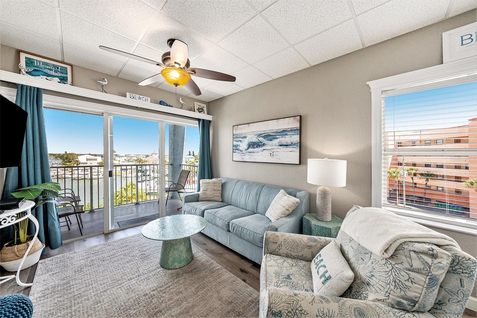 13999 Gulf Blvd #406 Property Photo 6